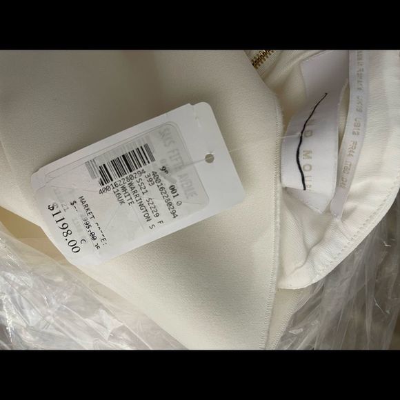 Roland Mouret
Warrington Stretch Sculpted Gown - Picture 12 of 14